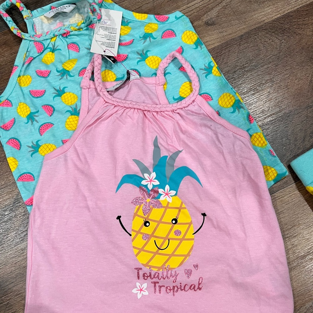 Nice,cute pyjamas set💙🩷